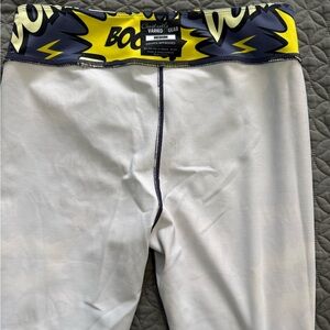 Constantly Varied Gear Capris size medium